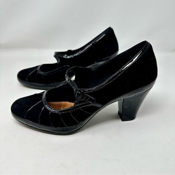 Clarks Artisan Mary Jane’s- Size 9.5 - Picture 9 of 13